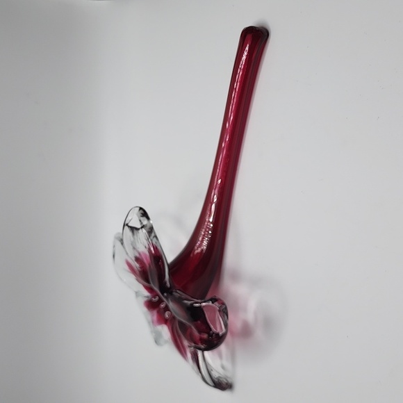 Hand-blown Glass Raspberry Hibiscus Flower - Picture 3 of 6